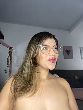 Snapshot of IamCloe chatting on 20, 12, 2024 IamCloe online show from 20, 12, 2024