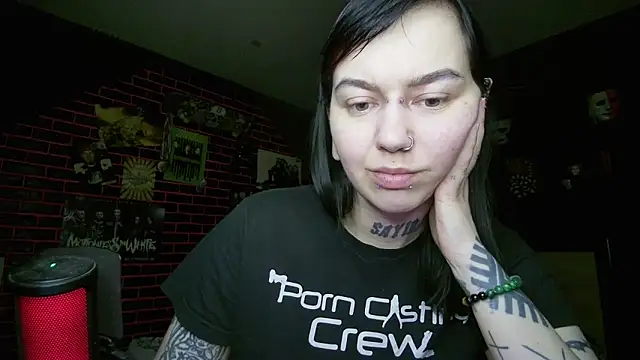 Snapshot of MoorderxDoll chatting on 22, 3, 2026 MoorderxDoll online show from 22, 3, 2026