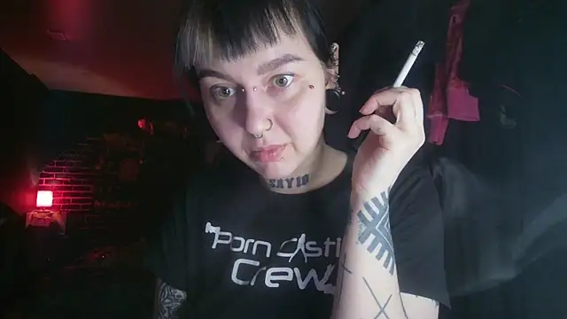 Snapshot of MoorderxDoll chatting on 15, 3, 2025 MoorderxDoll online show from 15, 3, 2025