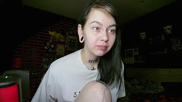 Snapshot of MoorderxDoll chatting on 29, 6, 2026 MoorderxDoll online show from 29, 6, 2026