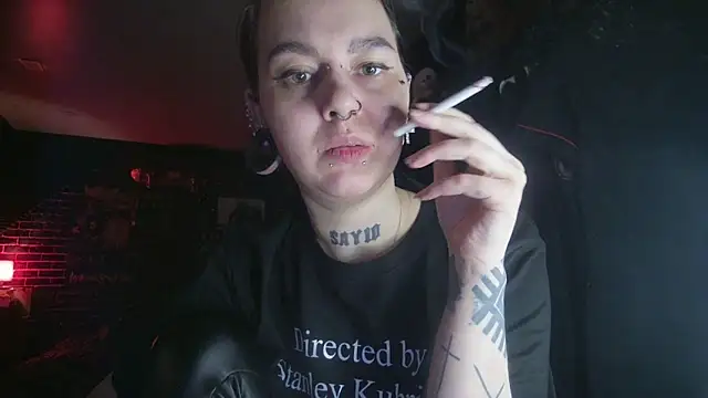 Snapshot of MoorderxDoll chatting on 9, 2, 2025 MoorderxDoll online show from 9, 2, 2025