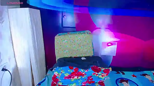 Cristalxxts online show from 7, 1, 2026