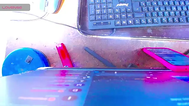 Cristalxxts online show from 9, 4, 2026