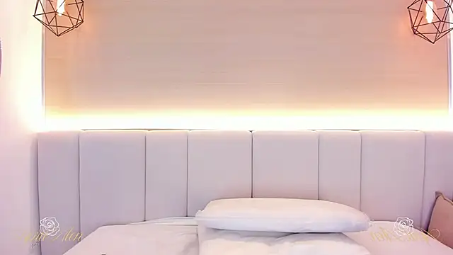 aprilalen online show from 8, 2, 2026