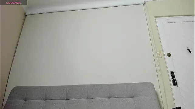 AliciaMiilf online show from 5, 5, 2026