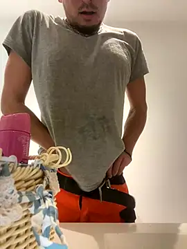 Snapshot of Sunsyyyy chatting on 31, 10, 2025 Sunsyyyy online show from 31, 10, 2025