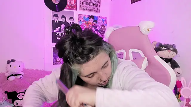 Sachi Meow online show from 16, 12, 2025