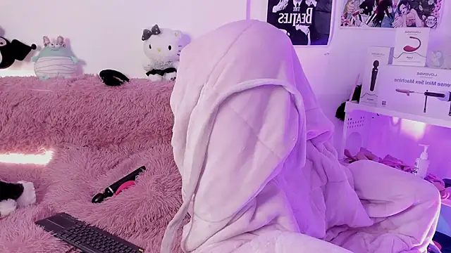 Sachi Meow online show from 7, 11, 2025