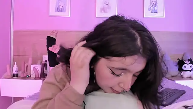 Sachi Meow online show from 2, 3, 2025