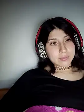 Snapshot of has_Zky chatting on 3, 2, 2026 has Zky online show from 3, 2, 2026