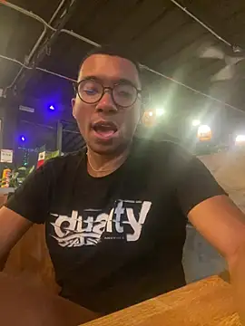 Aaronblack1  online show from 19, 5, 2026