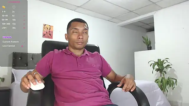 Aaronblack1  online show from 28, 2, 2026