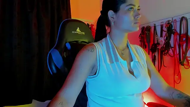 scarlet-kennedy98 online show from 5, 12, 2025