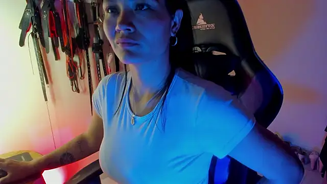 scarlet-kennedy98 online show from 10, 3, 2026