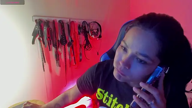 scarlet-kennedy98 online show from 5, 3, 2026