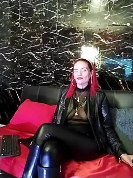 Snapshot of Julieta_Wall_ chatting on 19, 9, 2025 Julieta Wall online show from 19, 9, 2025