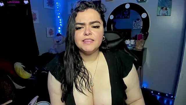 Snapshot of Luise_Meyrink chatting on 26, 2, 2025 Luise Meyrink online show from 26, 2, 2025