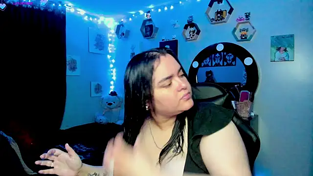 Snapshot of Luise_Meyrink chatting on 28, 2, 2025 Luise Meyrink online show from 28, 2, 2025