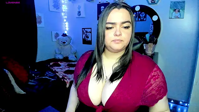 Snapshot of Luise_Meyrink chatting on 1, 3, 2025 Luise Meyrink online show from 1, 3, 2025