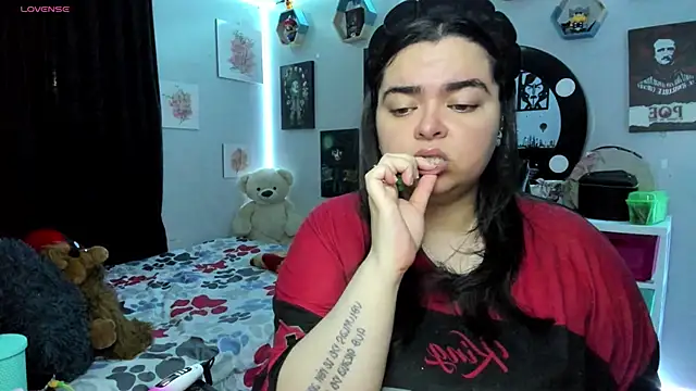 Snapshot of Luise_Meyrink chatting on 25, 9, 2025 Luise Meyrink online show from 25, 9, 2025