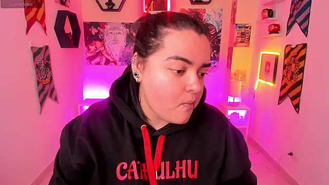 Snapshot of Luise_Meyrink chatting on 16, 2, 2025 Luise Meyrink online show from 16, 2, 2025