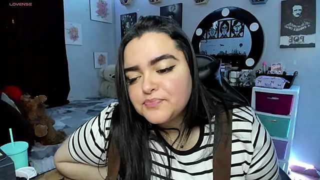 Snapshot of Luise_Meyrink chatting on 28, 9, 2025 Luise Meyrink online show from 28, 9, 2025