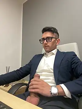 Snapshot of masterboss_ chatting on 21, 11, 2025 masterboss online show from 21, 11, 2025