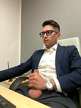 Snapshot of masterboss_ chatting on 31, 10, 2025 masterboss online show from 31, 10, 2025