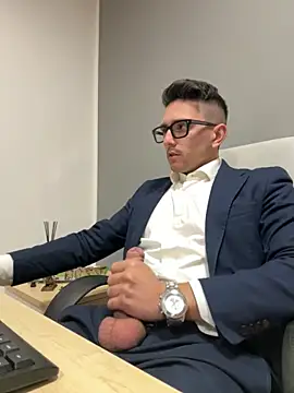 Snapshot of masterboss_ chatting on 17, 11, 2025 masterboss online show from 17, 11, 2025