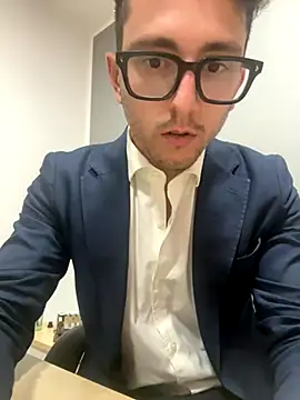 Snapshot of masterboss_ chatting on 23, 10, 2025 masterboss online show from 23, 10, 2025