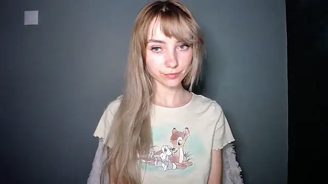 LuciaYoung online show from 17, 1, 2026