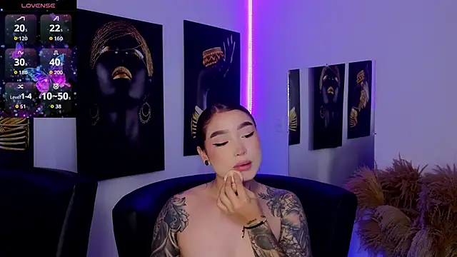  brenna hanson online show from 19, 12, 2025