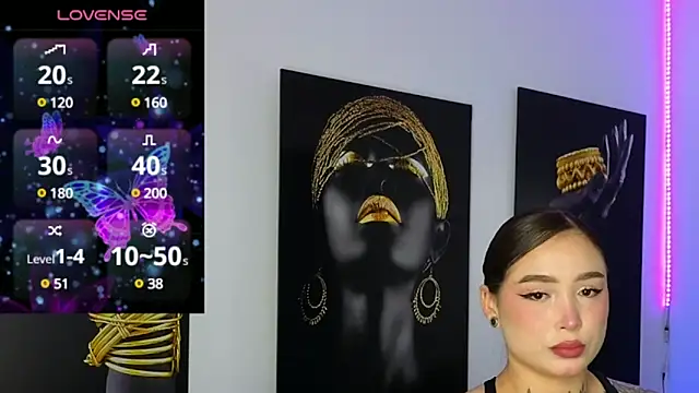 Snapshot of _brenna_hanson chatting on 8, 3, 2025 brenna hanson online show from 8, 3, 2025