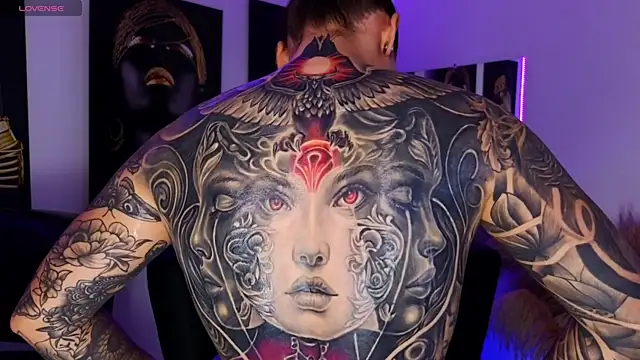 Snapshot of _brenna_hanson chatting on 22, 10, 2025 brenna hanson online show from 22, 10, 2025