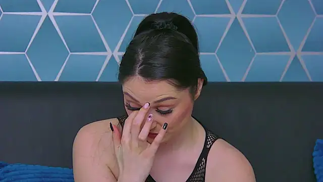 KassieWeins online show from 17, 12, 2025