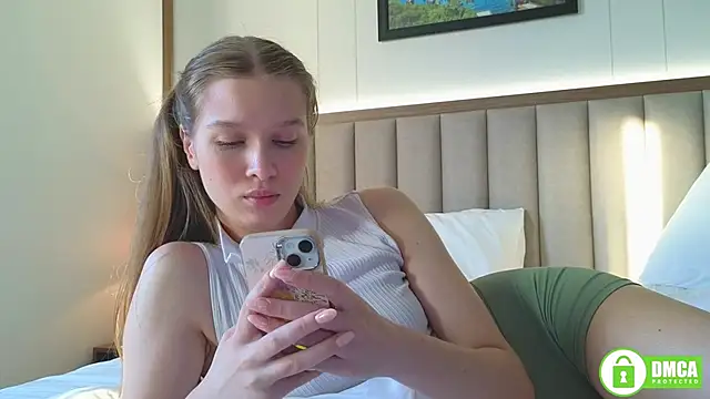 Snapshot of CutieBeauty chatting on 27, 3, 2026 CutieBeauty online show from 27, 3, 2026