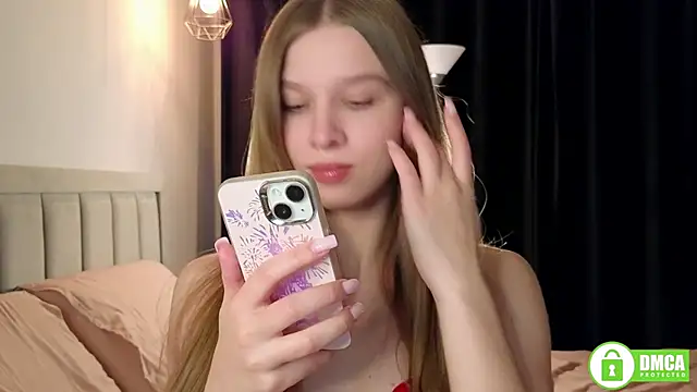 Snapshot of CutieBeauty chatting on 21, 12, 2025 CutieBeauty online show from 21, 12, 2025