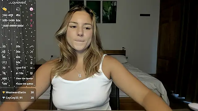 Snapshot of ThreeshaWhite chatting on 3, 6, 2026 ThreeshaWhite online show from 3, 6, 2026