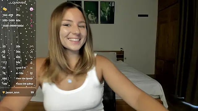 Snapshot of ThreeshaWhite chatting on 2, 6, 2026 ThreeshaWhite online show from 2, 6, 2026