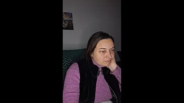 Cyndee Winter online show from 5, 4, 2026