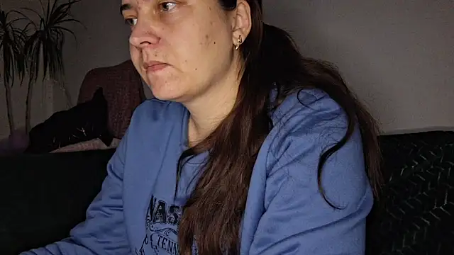 Cyndee Winter online show from 17, 11, 2025