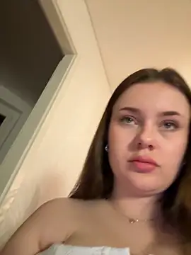 MaribelRiver online show from 25, 10, 2025