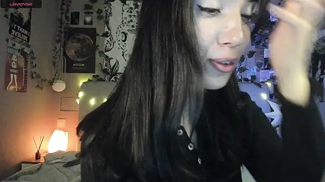 Anisawithlove online show from 8, 3, 2025