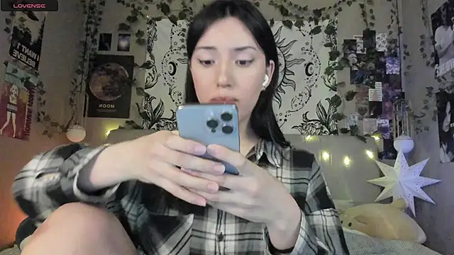 Anisawithlove online show from 13, 3, 2025