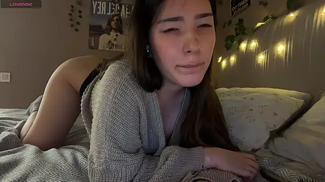 Snapshot of Anisawithlove chatting on 19, 7, 2026 Anisawithlove online show from 19, 7, 2026
