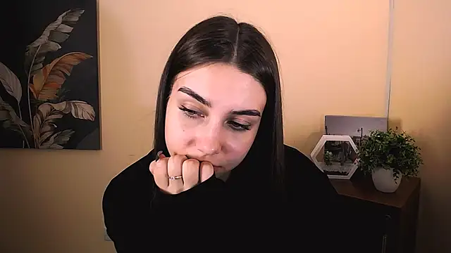 Lili magic online show from 4, 10, 2025