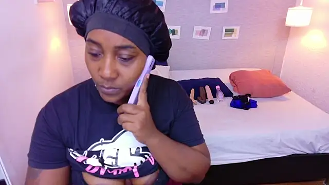 kiara evanss online show from 9, 5, 2026