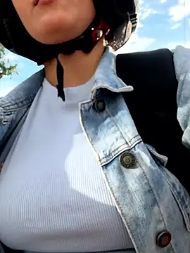 LIAH IZUMI online show from 15, 1, 2026