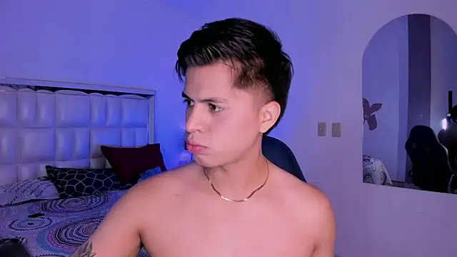 Snapshot of Niicky1_ chatting on 24, 2, 2025 Niicky1  online show from 24, 2, 2025