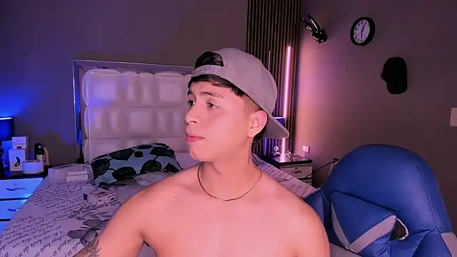 Snapshot of Niicky1_ chatting on 22, 3, 2025 Niicky1  online show from 22, 3, 2025